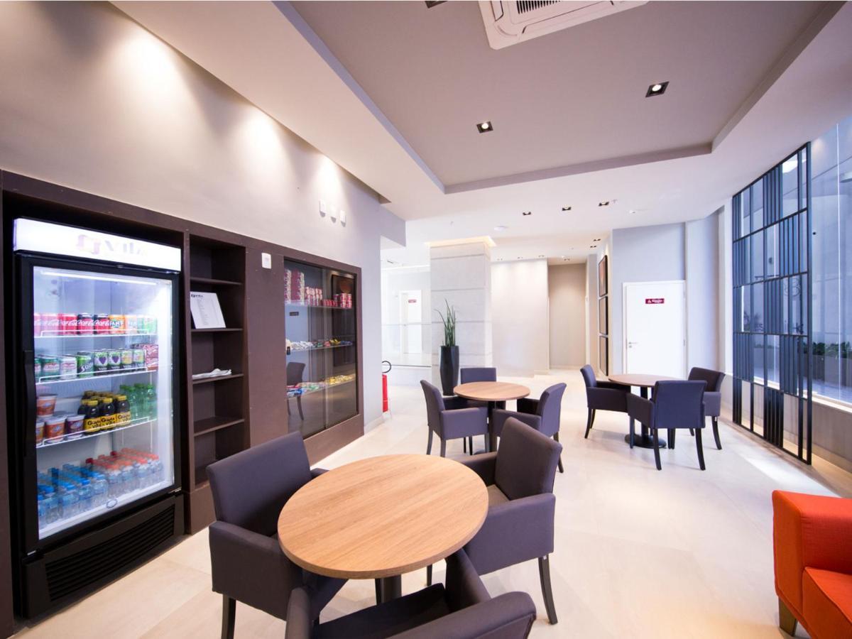 Vila Business Hotel Волта Редонда Екстериор снимка