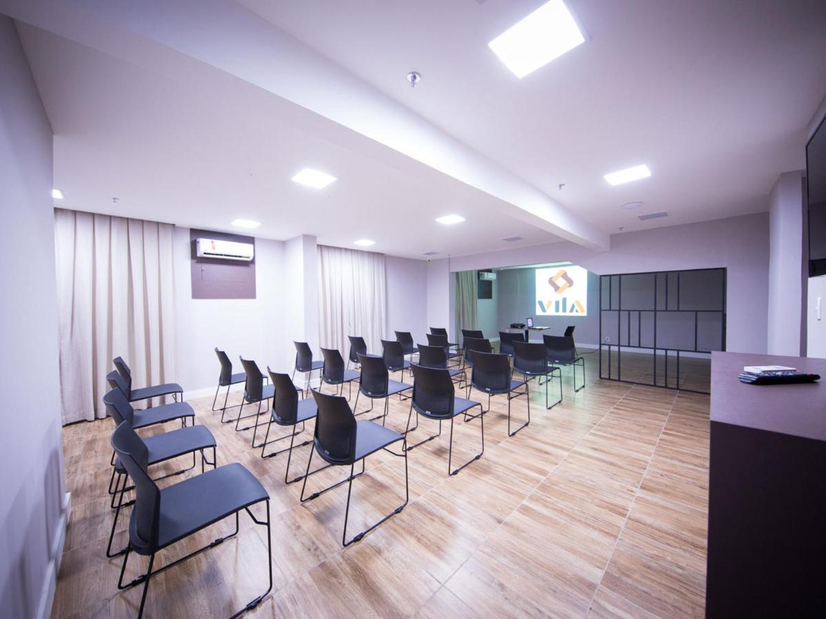 Vila Business Hotel Волта Редонда Екстериор снимка