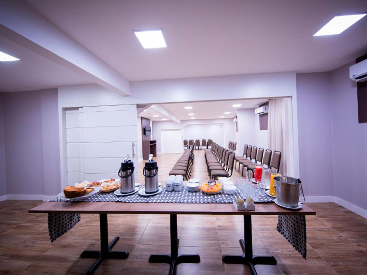 Vila Business Hotel Волта Редонда Екстериор снимка