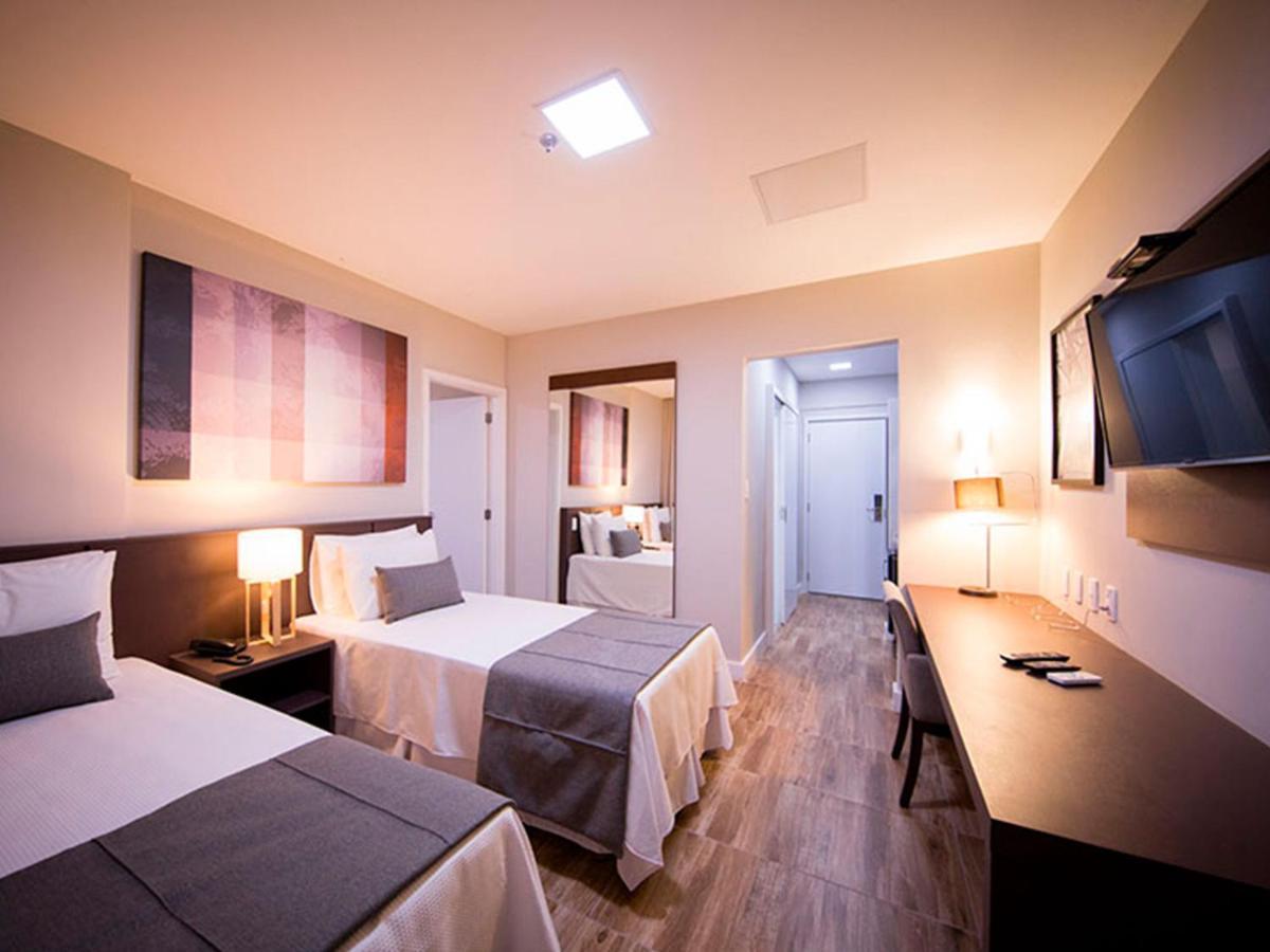 Vila Business Hotel Волта Редонда Екстериор снимка