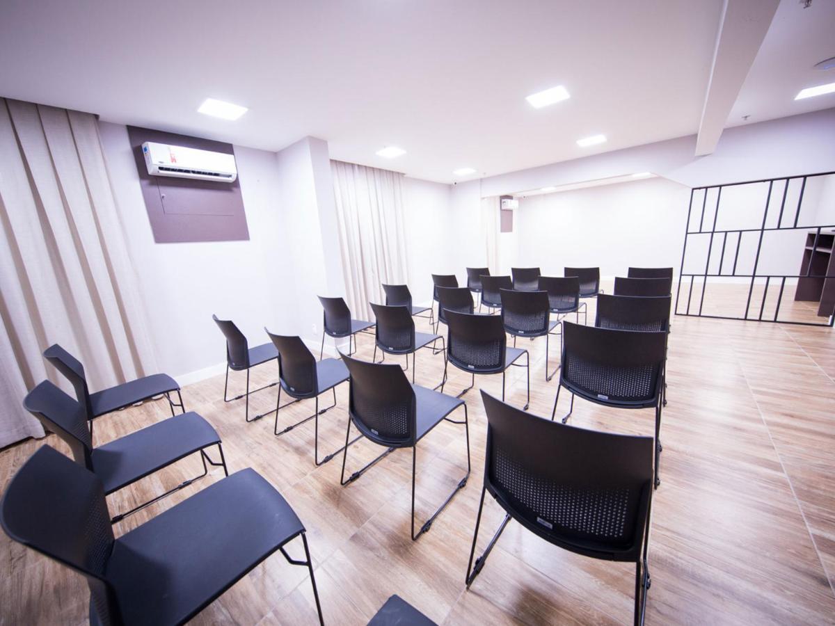 Vila Business Hotel Волта Редонда Екстериор снимка